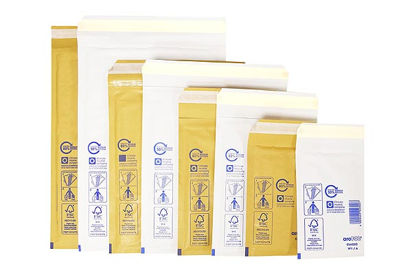 Selection of AroFOL padded bubble envelopes with recycled material and FSC certification labels.